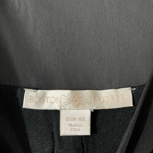 Fitted cute top, mesh on top - Picture 2 of 2